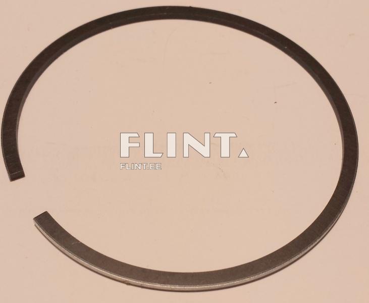 Toode on metallist rõngas, millel on ümmargune kuju ja selge avaus. Rõnga üks serv on sirge, teine aga kumer. Rõngas on tumedat värvi.