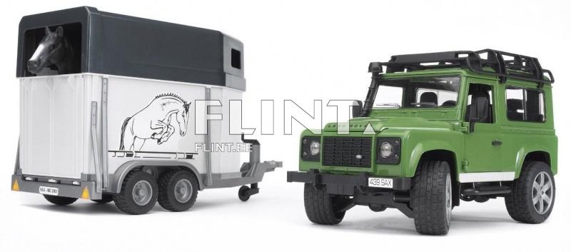 Land Rover Defender with trailer (61,5x14x18,5cm) + horse Bruder