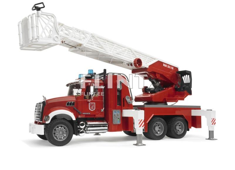 Fire service ladder lorry MACK Granite (63x20x26,5cm) Bruder
